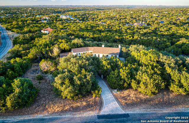 Listing photo id 7 for 101 Ranch View