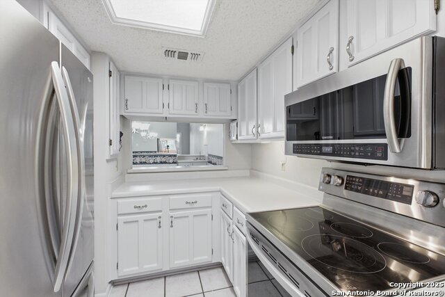 Image 9 of 23 For 14122 Churchill Estates  803