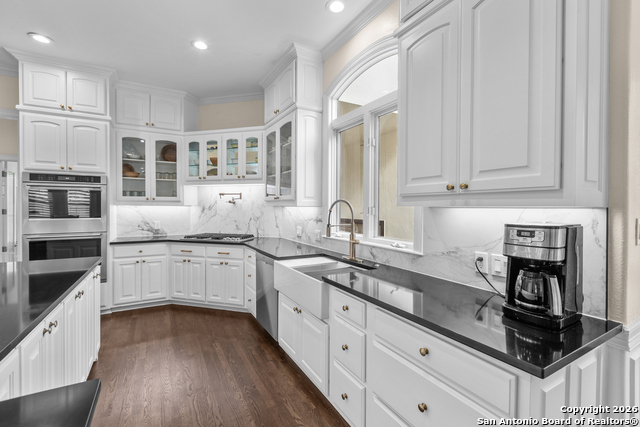 Image 25 of 61 For 10924 Reyes Canyons