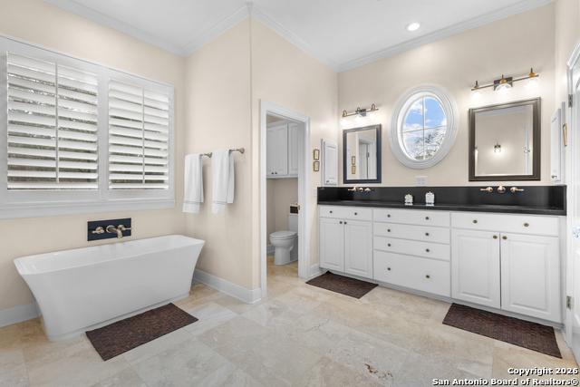 Image 35 of 61 For 10924 Reyes Canyons