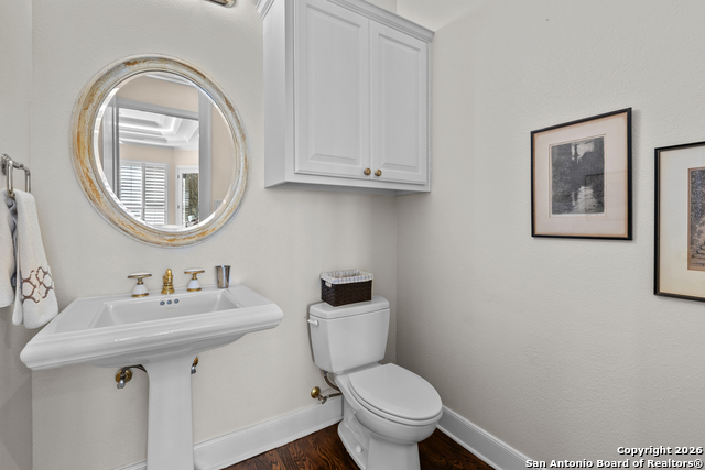 Image 42 of 61 For 10924 Reyes Canyons