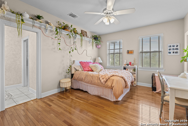 Image 47 of 61 For 10924 Reyes Canyons