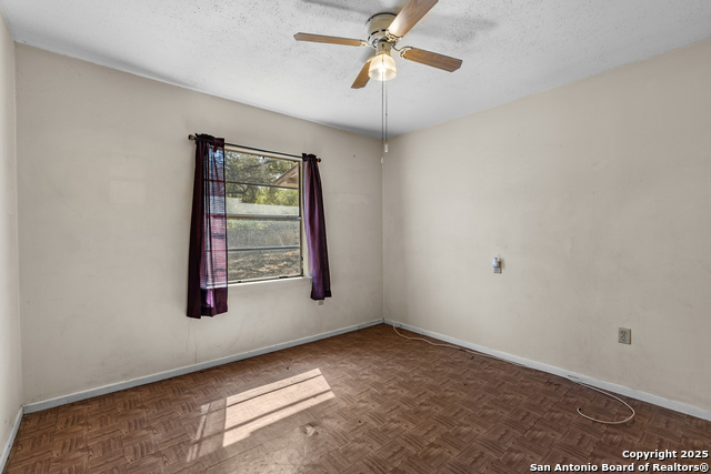 Image 20 of 27 For 663 County Road 664