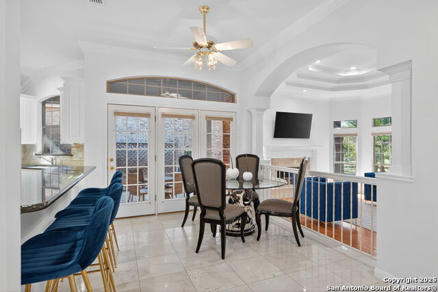 Image 14 of 29 For 6 Regent Arms