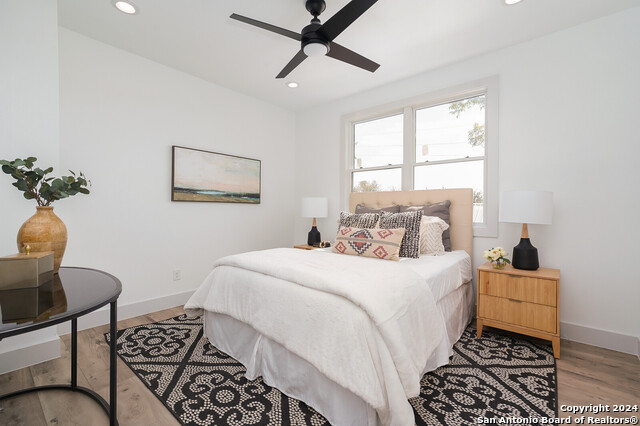 Image 14 of 56 For 419 Mesquite St N