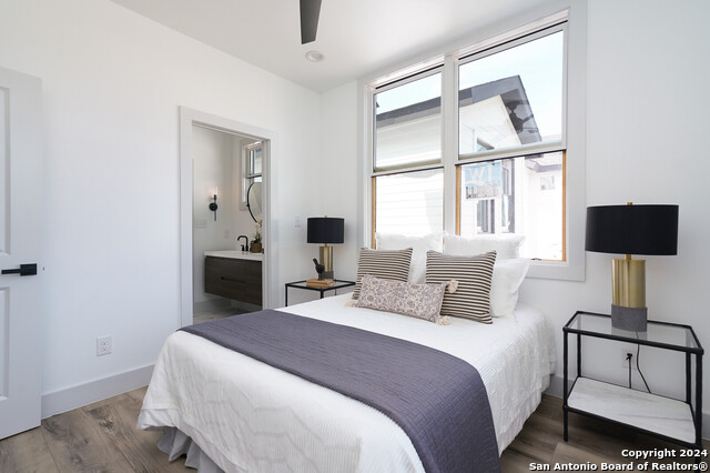 Image 20 of 56 For 419 Mesquite St N