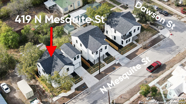 Image 34 of 56 For 419 Mesquite St N