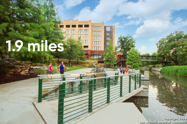 Image 44 of 56 For 419 Mesquite St N