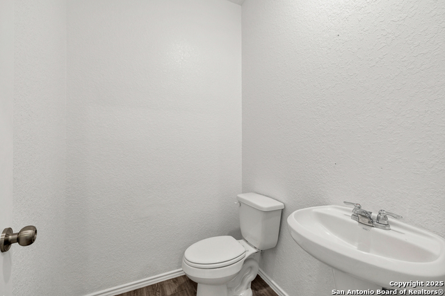 Image 13 of 33 For 5719 Hematite Rim