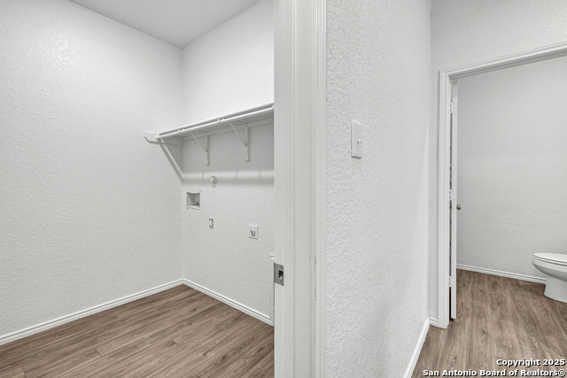 Image 14 of 33 For 5719 Hematite Rim