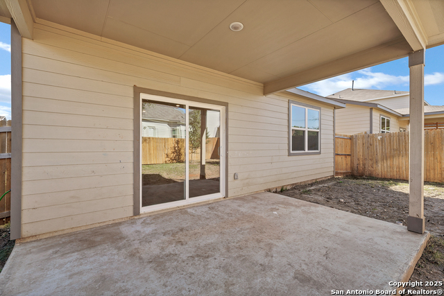 Image 30 of 33 For 5719 Hematite Rim