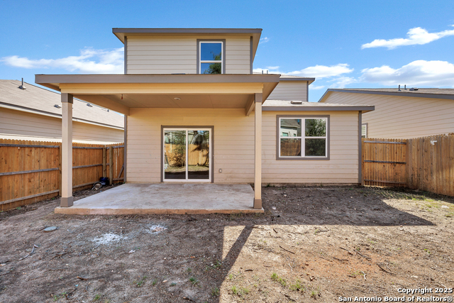 Image 32 of 33 For 5719 Hematite Rim