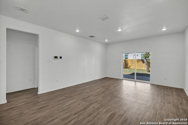 Image 9 of 33 For 5719 Hematite Rim