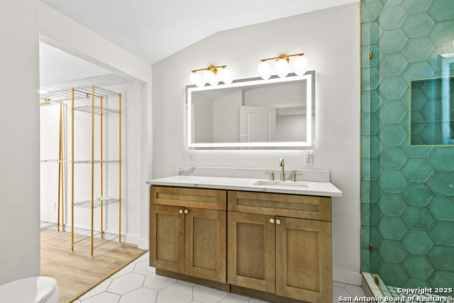 Image 15 of 21 For 534 Brightwood Pl