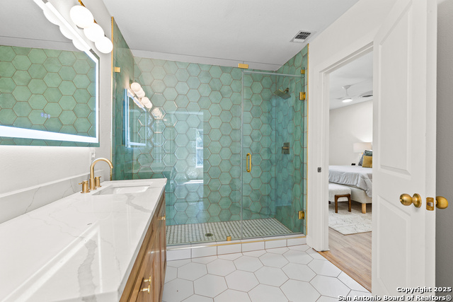 Image 16 of 21 For 534 Brightwood Pl