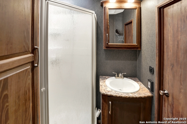 Image 19 of 22 For 848 Avenue J