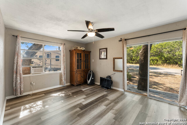 Image 15 of 39 For 1843 Rhinestone