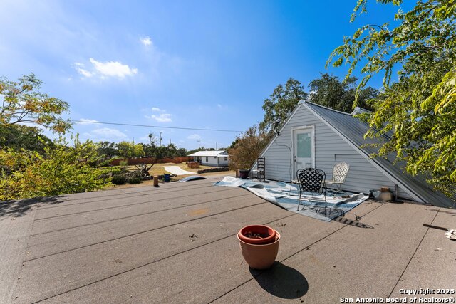 Image 28 of 39 For 1843 Rhinestone