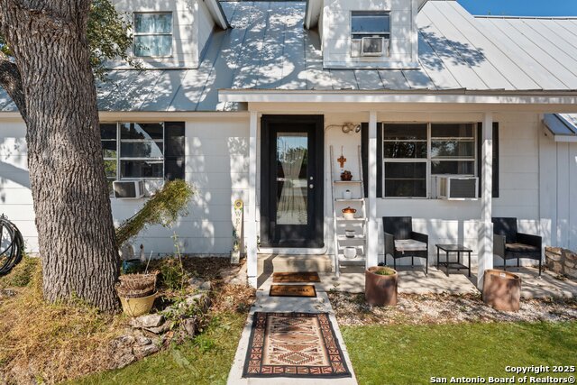 Image 4 of 39 For 1843 Rhinestone