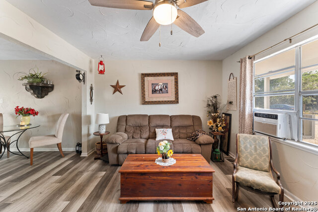 Image 6 of 39 For 1843 Rhinestone