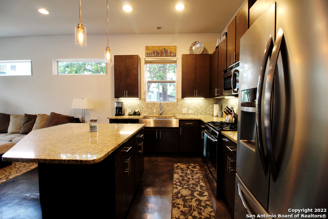 Image 10 of 27 For 236 Cevallos E Unit 101