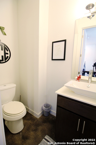 Image 12 of 27 For 236 Cevallos E Unit 101