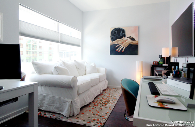 Image 23 of 27 For 236 Cevallos E Unit 101