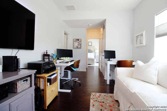 Image 24 of 27 For 236 Cevallos E Unit 101