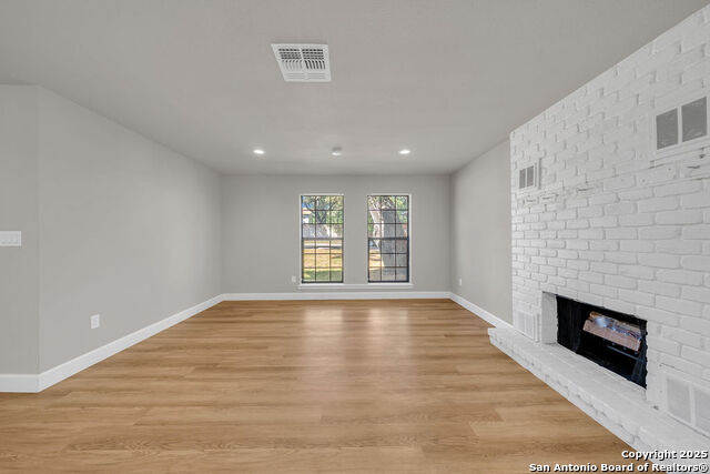 Image 10 of 31 For 8610 Timberbriar