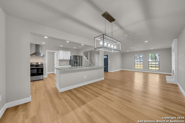 Image 12 of 31 For 8610 Timberbriar