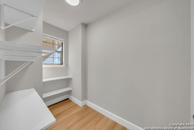 Image 17 of 31 For 8610 Timberbriar