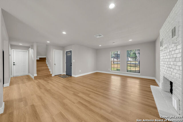 Image 6 of 31 For 8610 Timberbriar