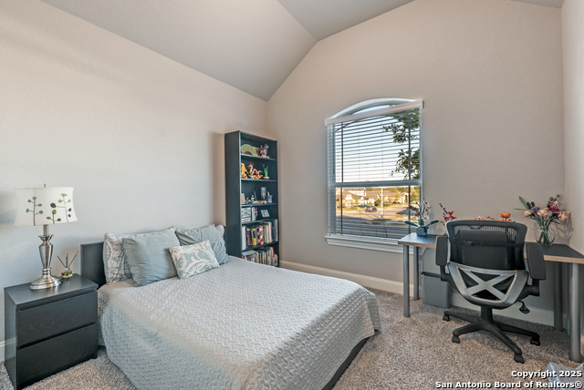 Listing photo id 18 for 101 Cheslyn  