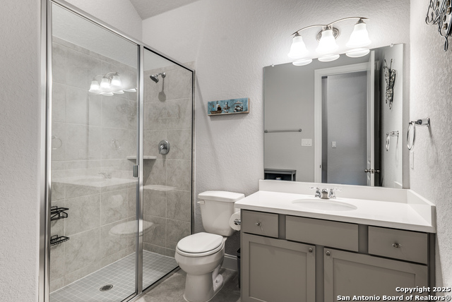 Listing photo id 19 for 101 Cheslyn  