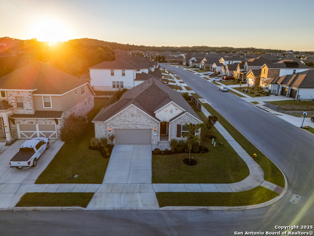 Listing photo id 24 for 101 Cheslyn  