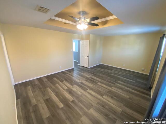 Image 21 of 31 For 302 Coriander