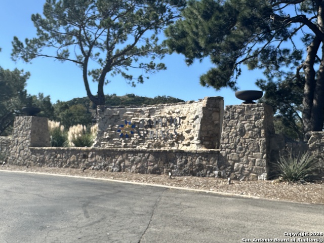 Image 35 of 37 For 122 Cliffdwellers Path