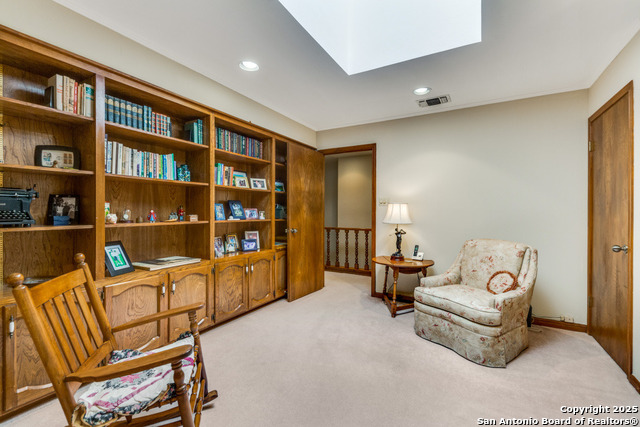 Image 9 of 37 For 122 Cliffdwellers Path