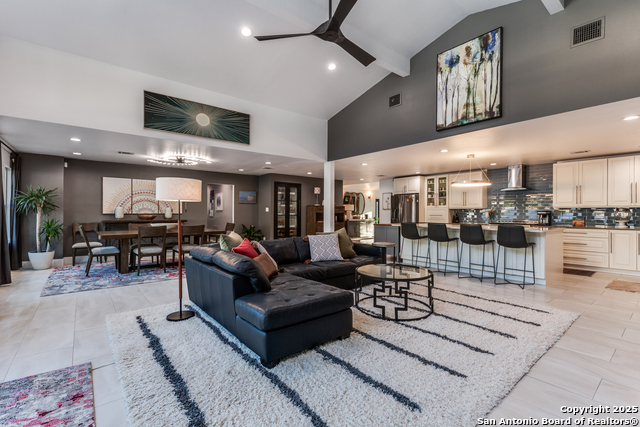 Image 19 of 46 For 311 Woodlake