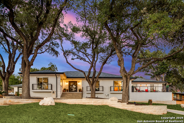 Image 2 of 46 For 311 Woodlake