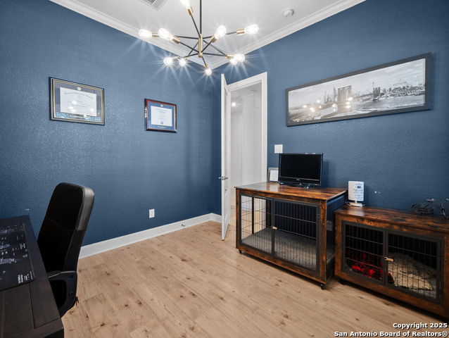 Image 39 of 54 For 918 Olivia View