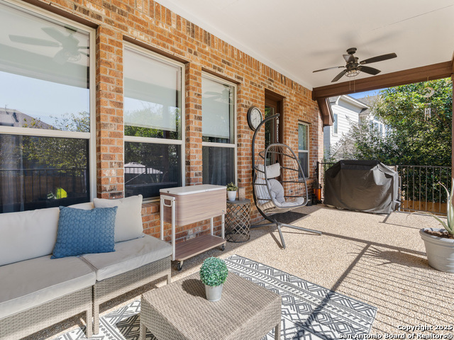 Image 45 of 54 For 918 Olivia View