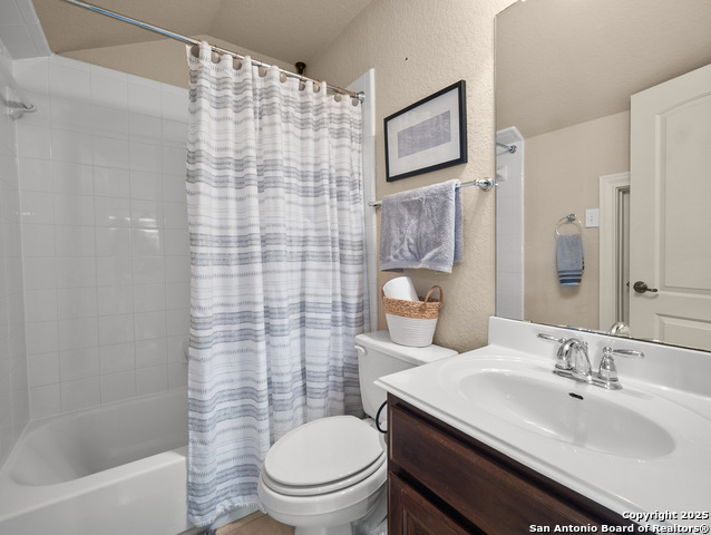 Image 48 of 54 For 918 Olivia View