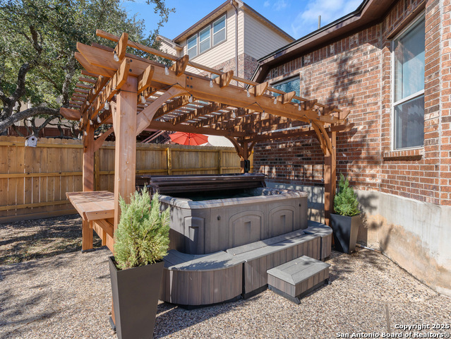 Image 8 of 54 For 918 Olivia View