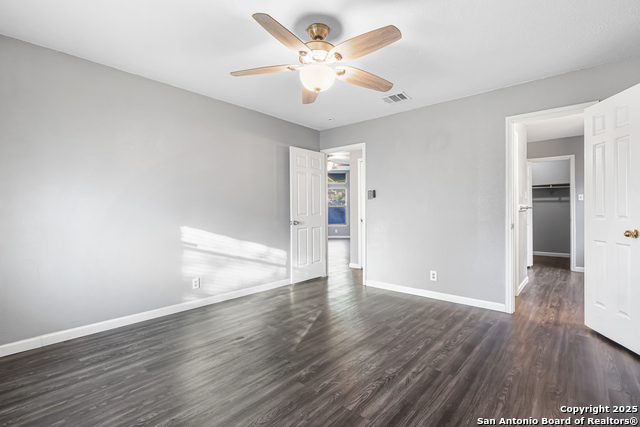 Image 12 of 25 For 11222 Spring Crest