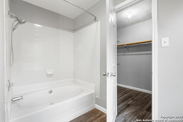 Image 14 of 25 For 11222 Spring Crest