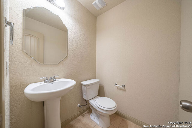 Image 22 of 32 For 2235 Westover Loop