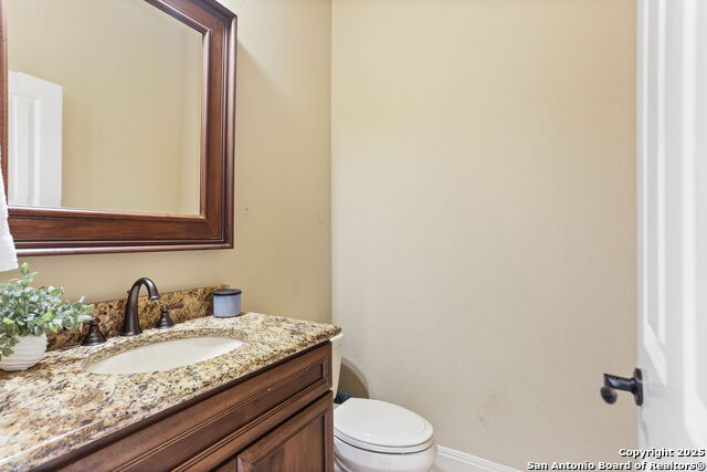 Listing photo id 31 for 927 Scenic Stroll