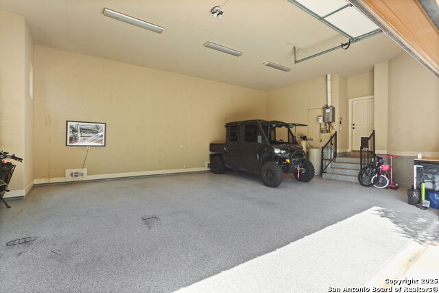 Listing photo id 49 for 927 Scenic Stroll