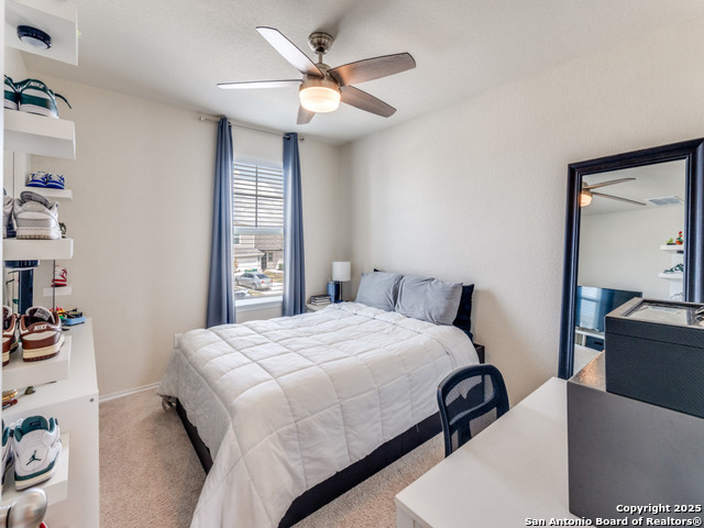 Listing photo id 10 for 10306 Glimmer